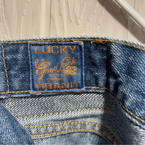 Lucky Brand Made in USA Distressed Jeans - Picture 7 of 12